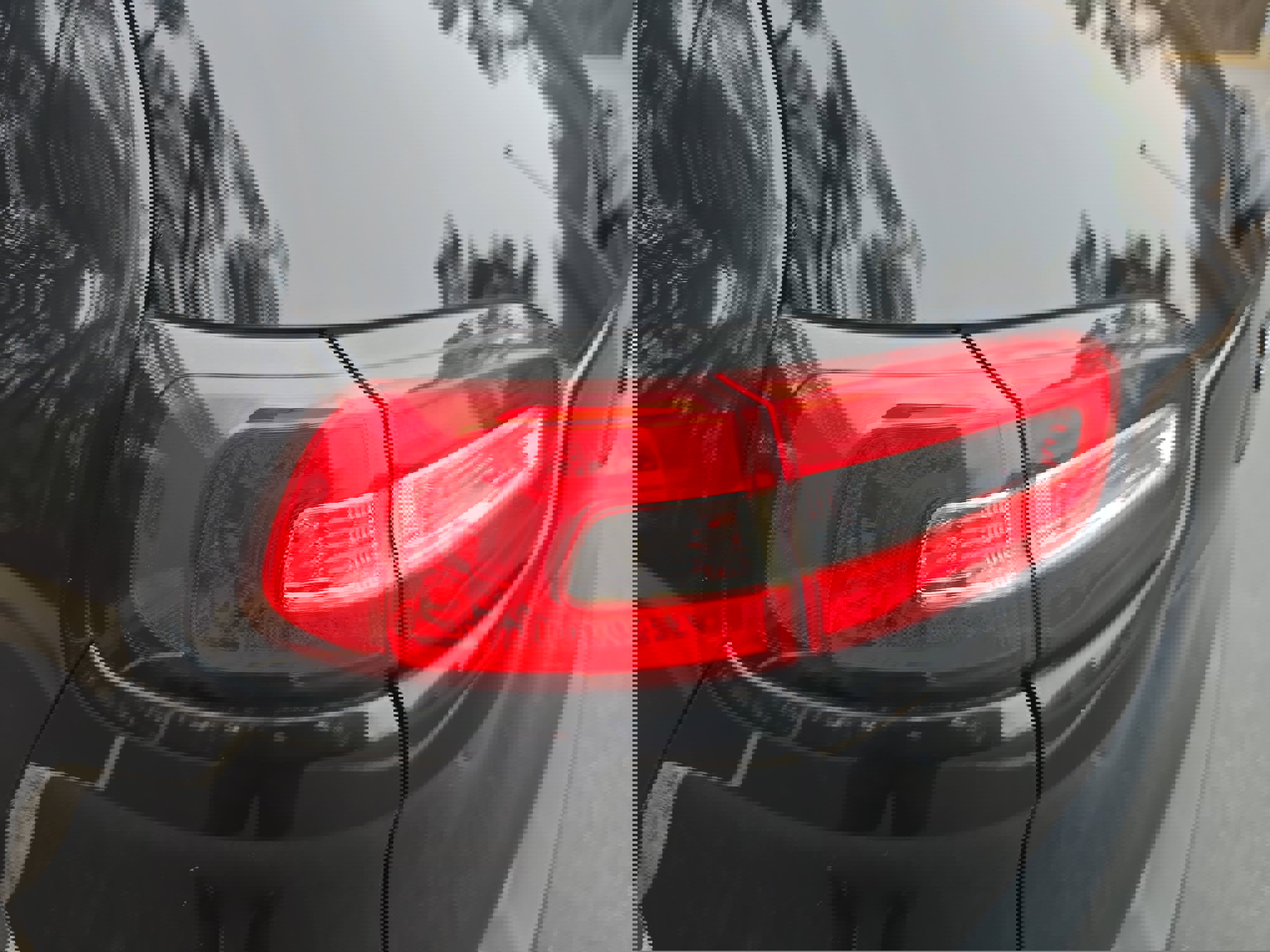 Used 2014 Jeep Cherokee Limited image 37