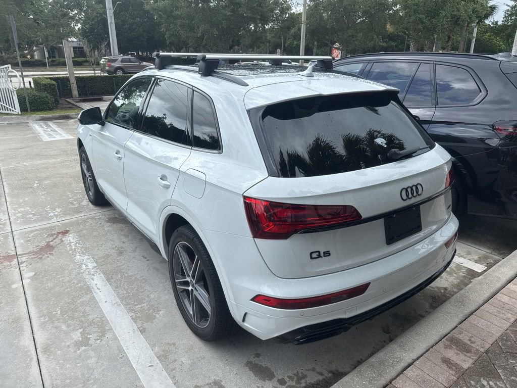 Used 2024 Audi Q5 e Premium Plus w/ Premium Plus Package AWD/4WD image 10