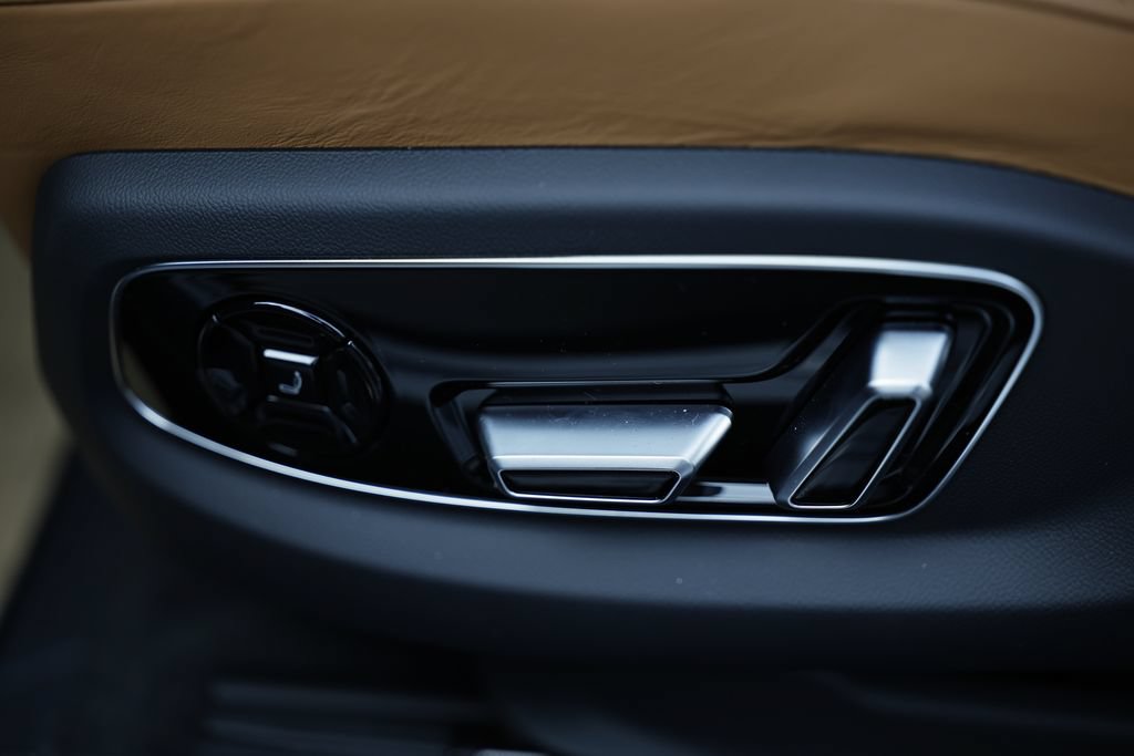 New 2026 Audi A8 L 3.0T AWD/4WD image 22