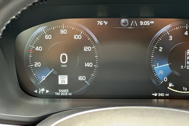 Used 2018 Volvo XC60 T6 Momentum w/ Convenience Package AWD/4WD image 27