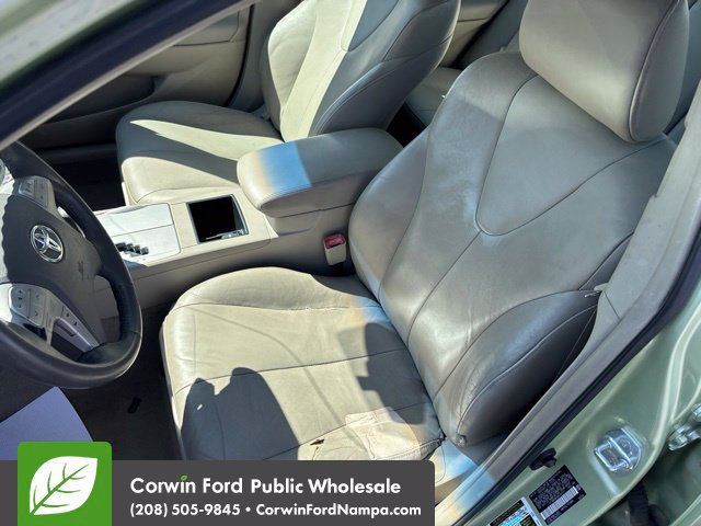 Used 2009 Toyota Camry Hybrid w/ Leather Pkg FWD image 23