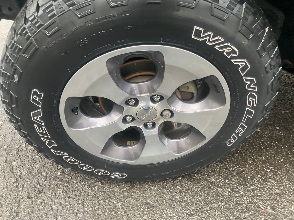 Used 2016 Jeep Wrangler Unlimited Sport w/ Quick Order Package 24S image 31