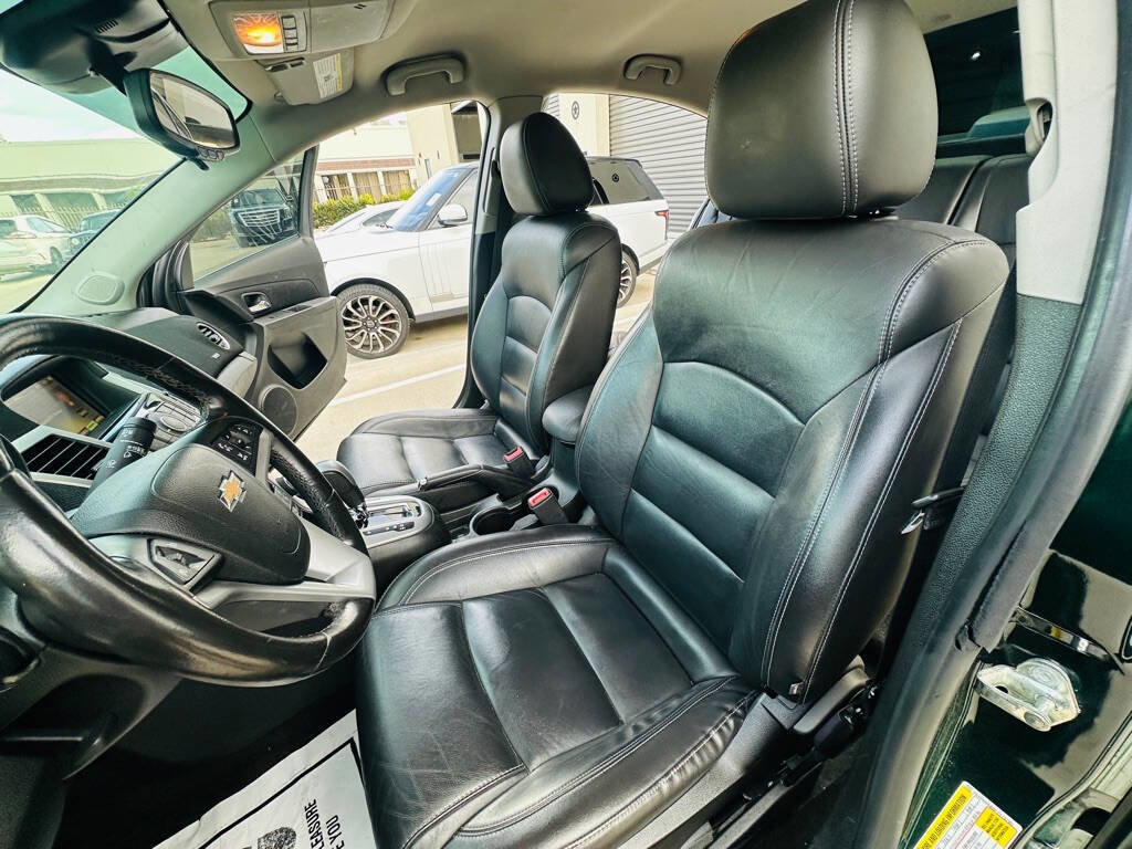 Used 2015 Chevrolet Cruze LT image 18