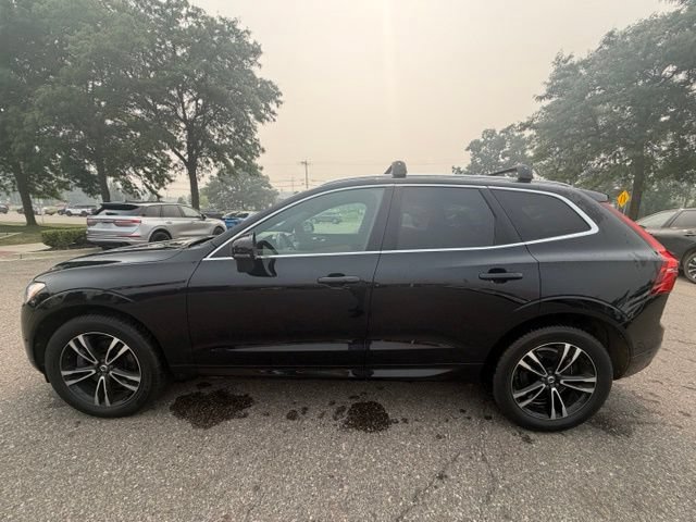 Used 2019 Volvo XC60 T6 Momentum w/ Multimedia Package AWD/4WD image 11