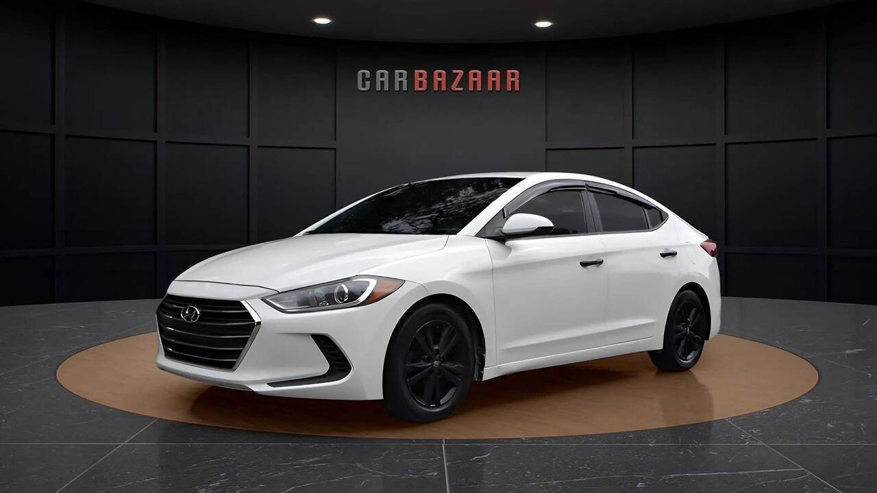 Used 2017 Hyundai Elantra SE image 35