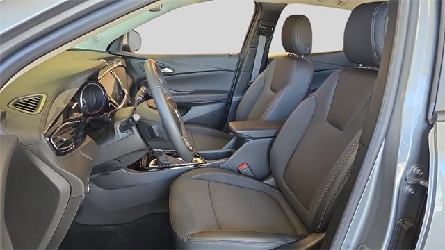 Used 2023 Buick Encore GX Select w/ Sport Touring Package image 11