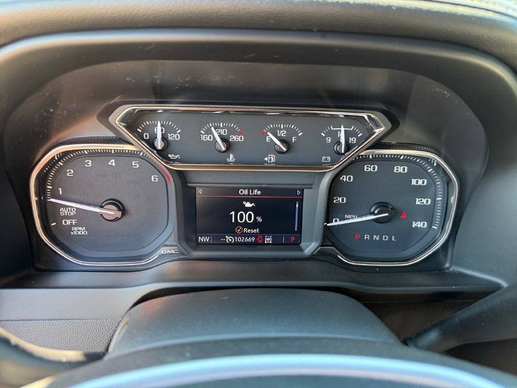 Used 2020 GMC Sierra 1500 Elevation w/ Elevation Value Package AWD/4WD image 15
