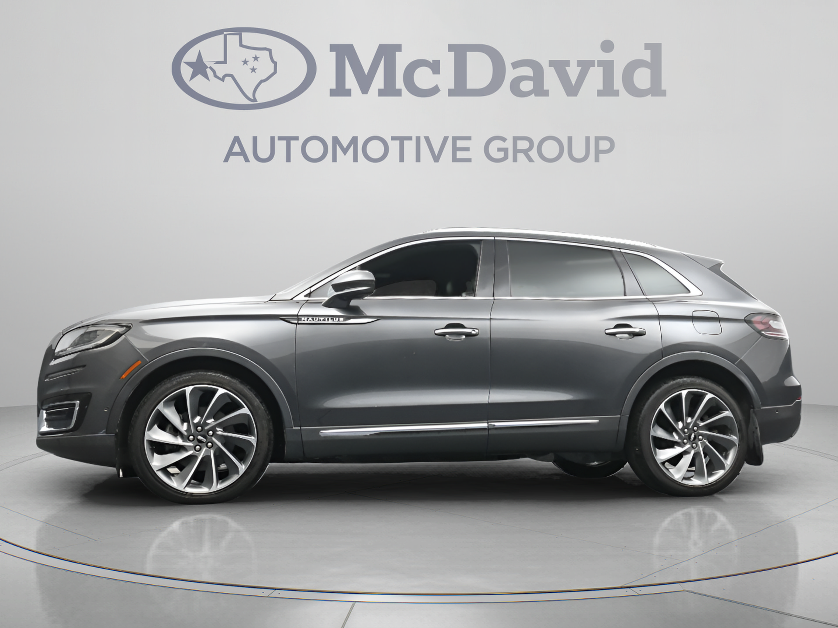 Used 2020 Lincoln Nautilus Reserve w/ Equipment Group 202A AWD/4WD image 28