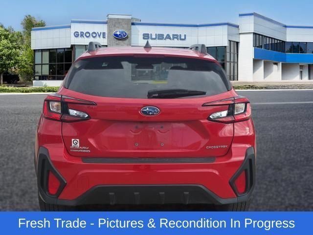 Used 2024 Subaru Crosstrek 2.5i Premium w/ Crosstrek Mirror Package AWD/4WD image 5
