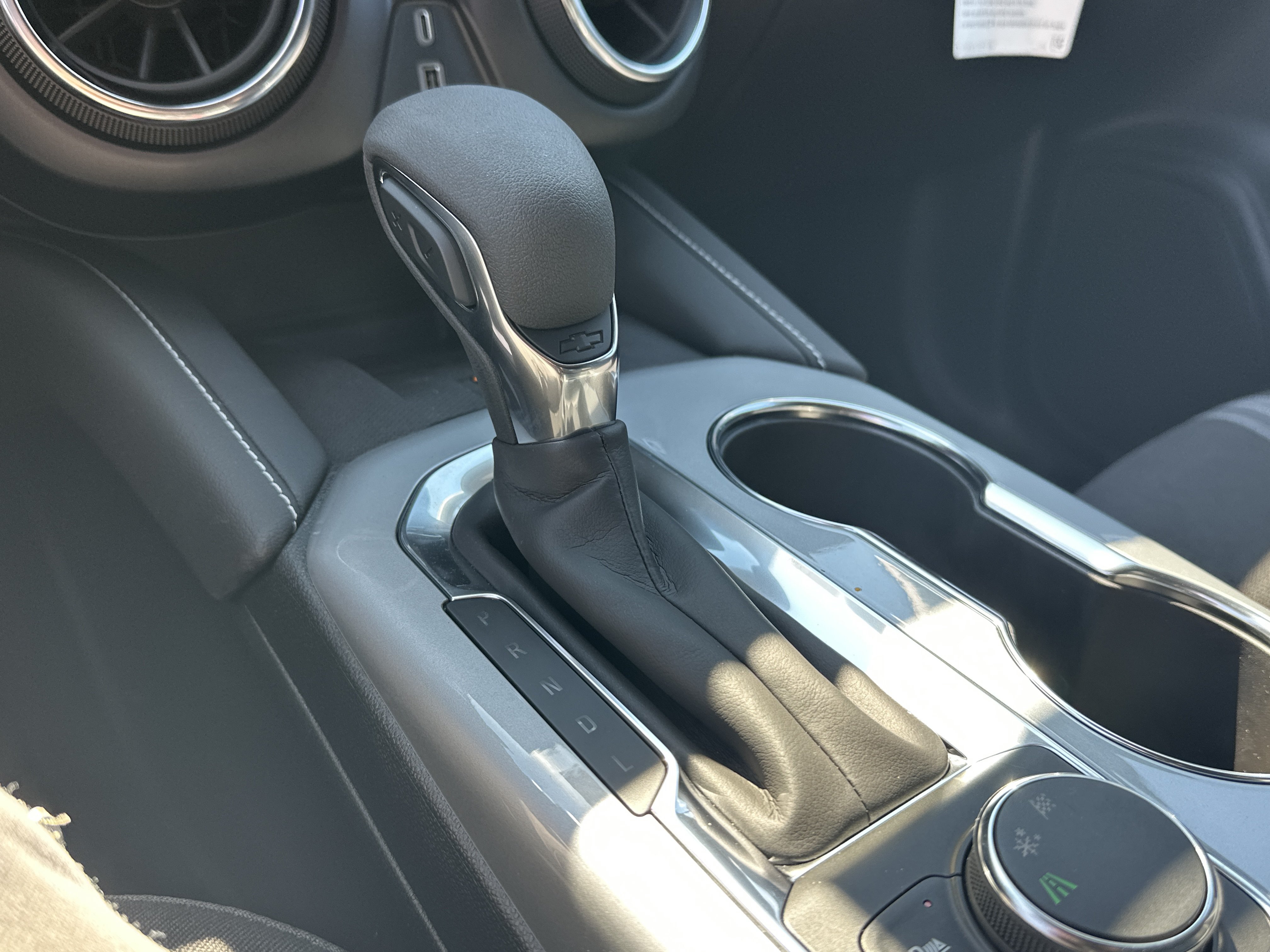 New 2026 Chevrolet Blazer LT w/ Convenience Package FWD image 30