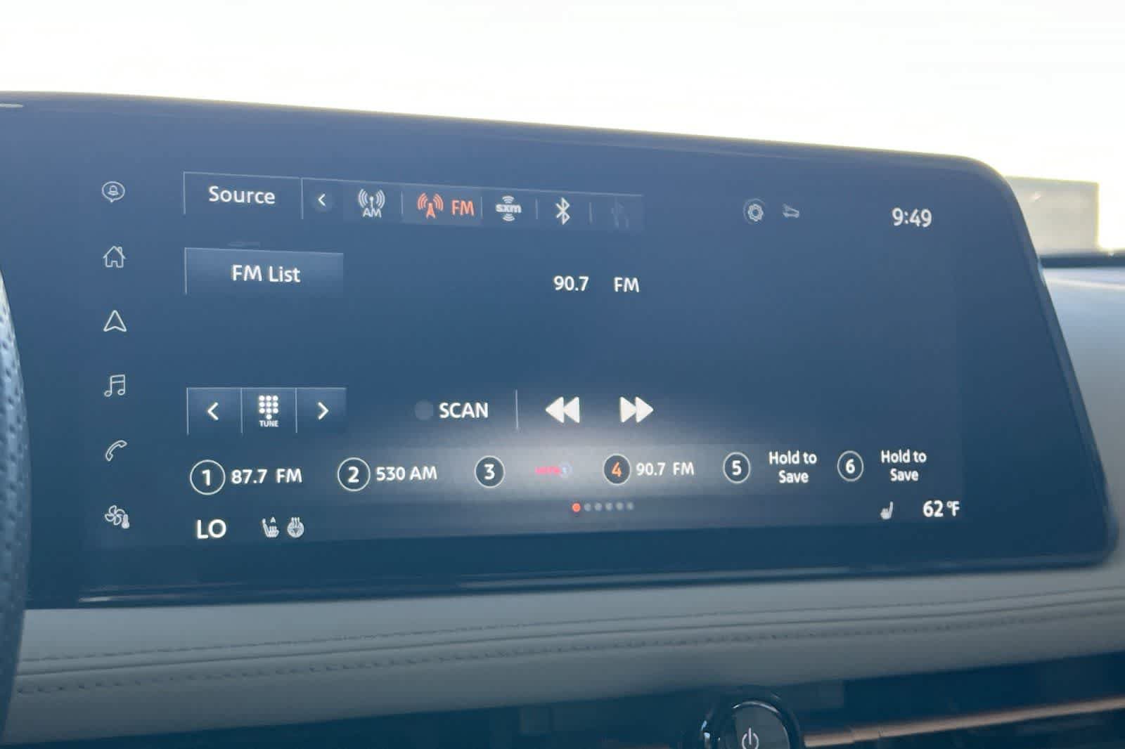 Used 2024 Nissan Ariya AWD image 20