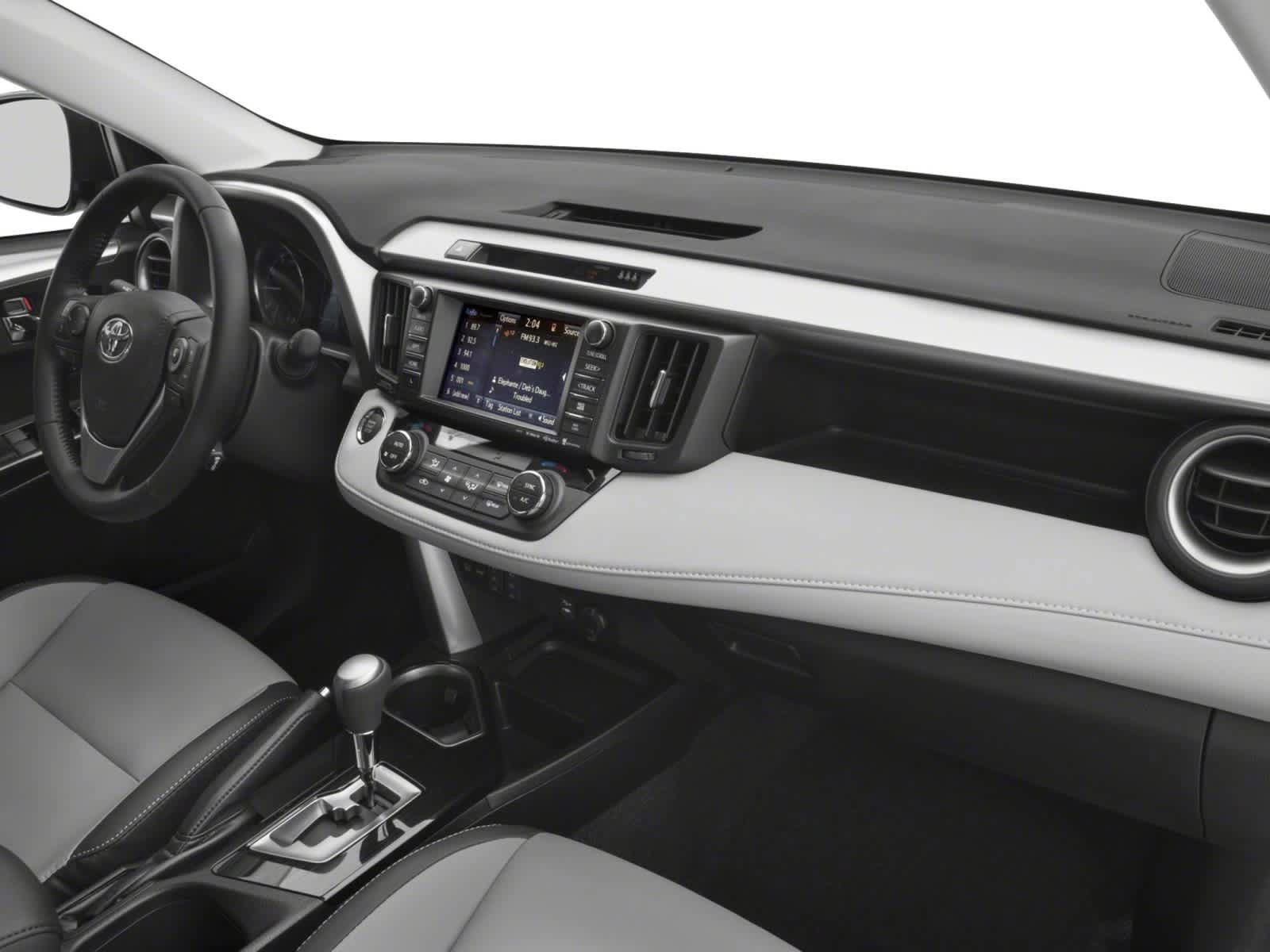 Used 2018 Toyota RAV4 SE w/ Advanced Technology Package FWD image 10