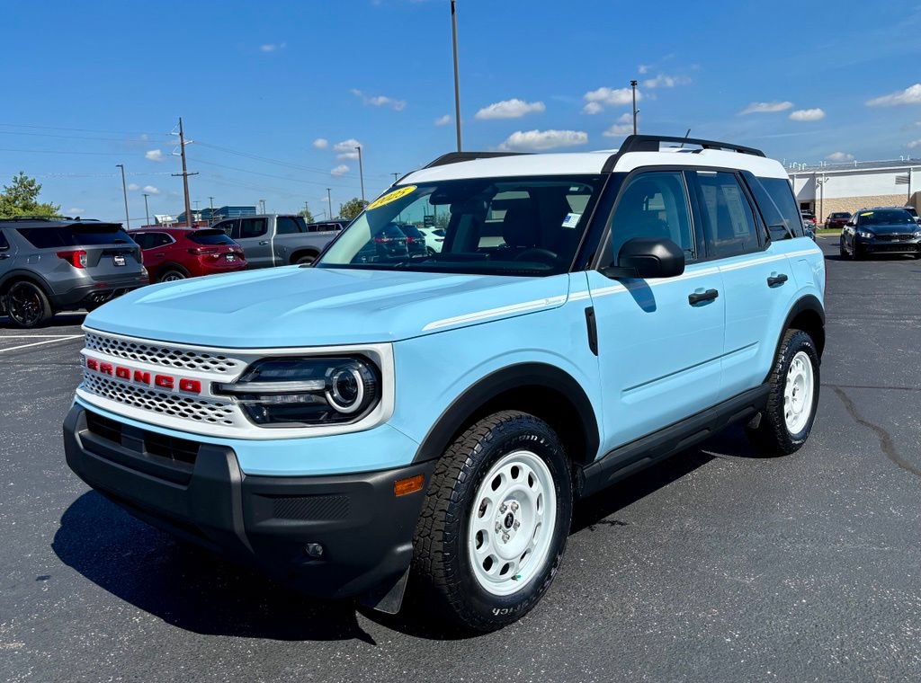 Used 2025 Ford Bronco Sport Heritage w/ Convenience Package AWD/4WD image 3