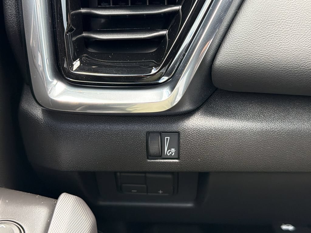 New 2026 GMC Canyon Elevation w/ Convenience Package RWD image 30