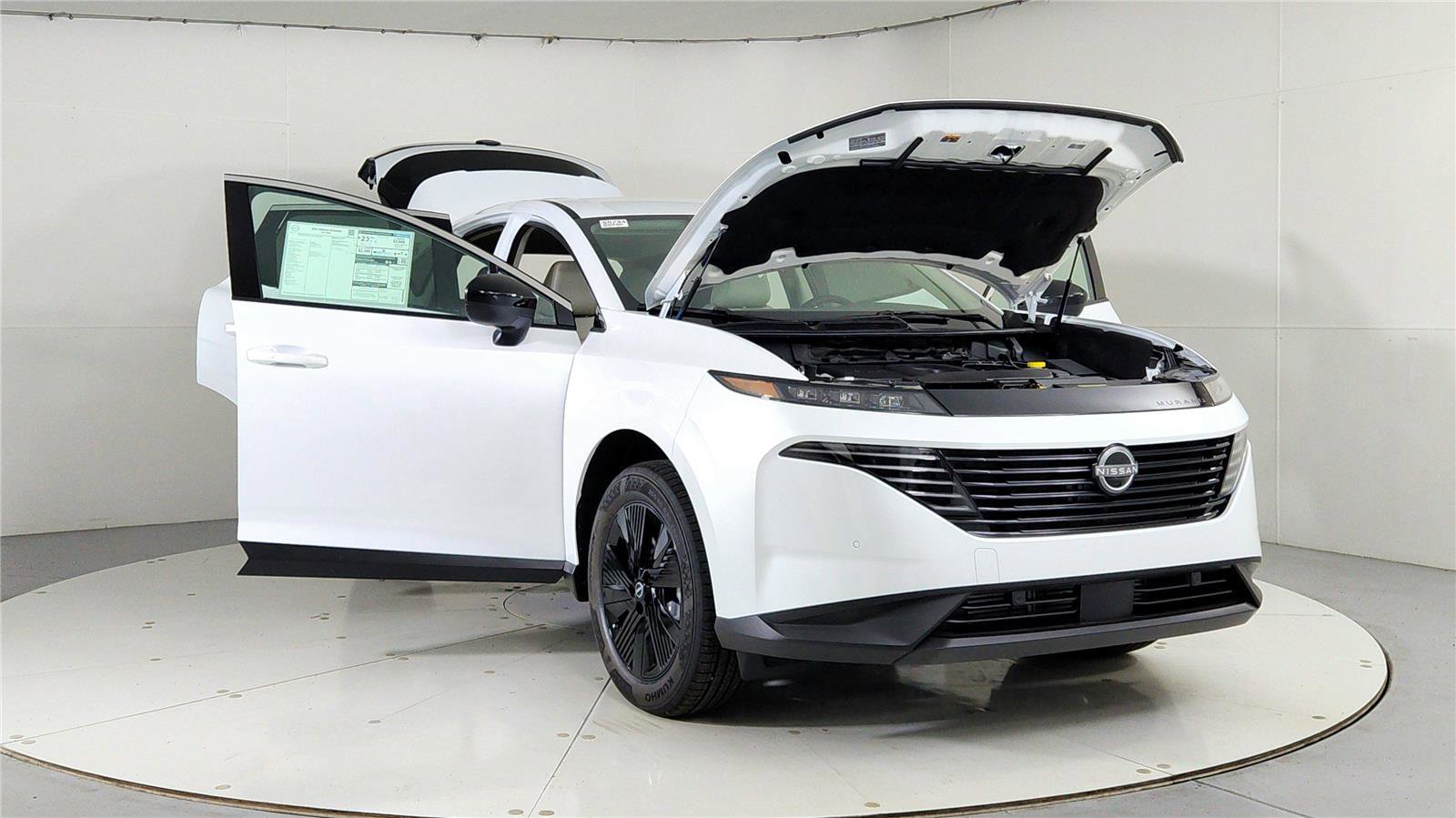 Used 2025 Nissan Murano SV image 9