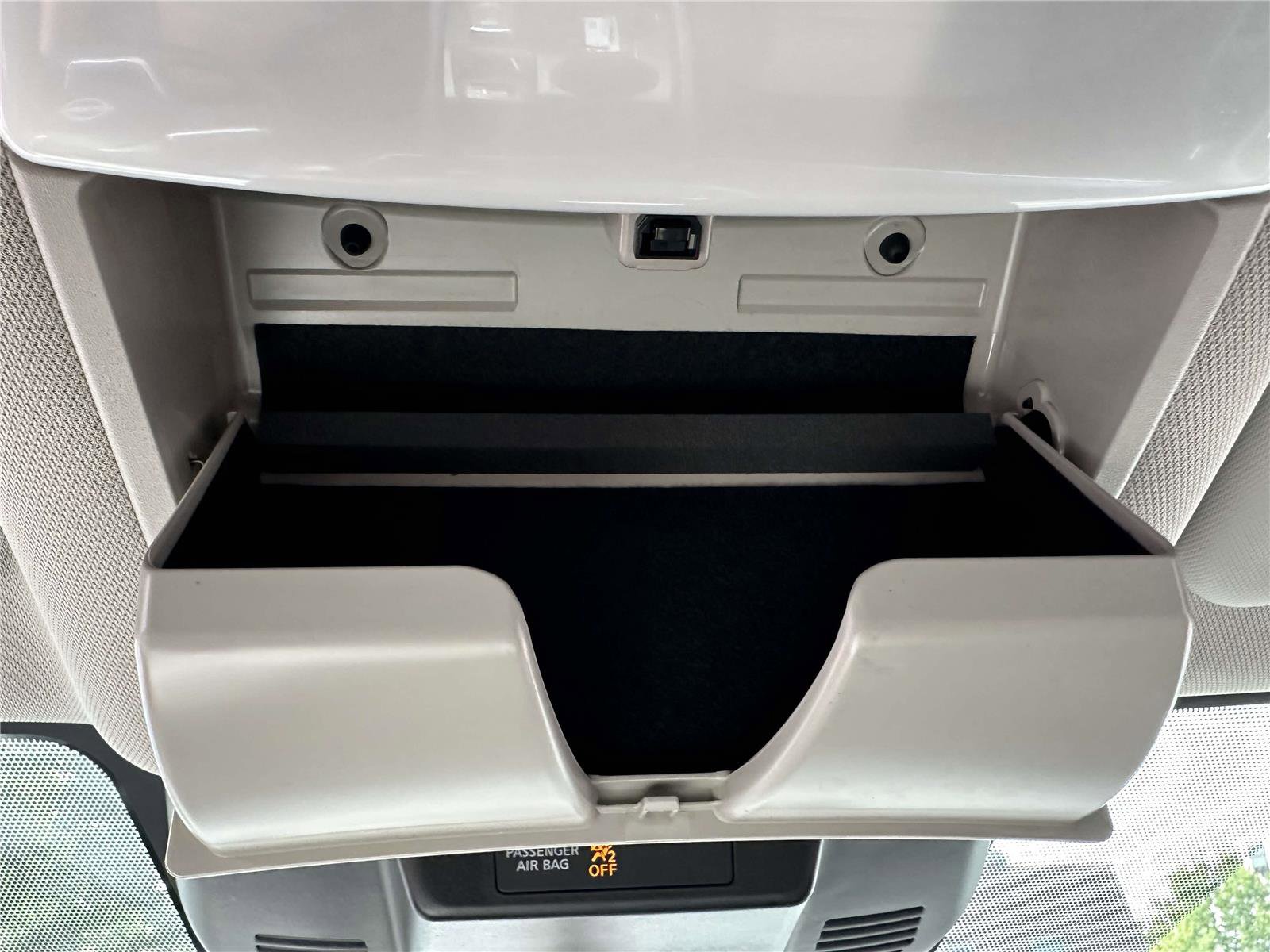 Certified 2022 Nissan Rogue SV image 33