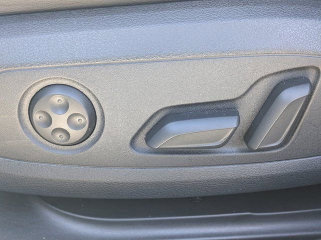 Used 2025 Audi A5 2.0T Premium Plus image 17