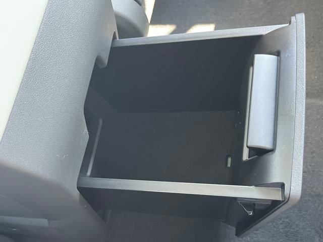 New 2026 Hyundai Santa Fe SE image 33