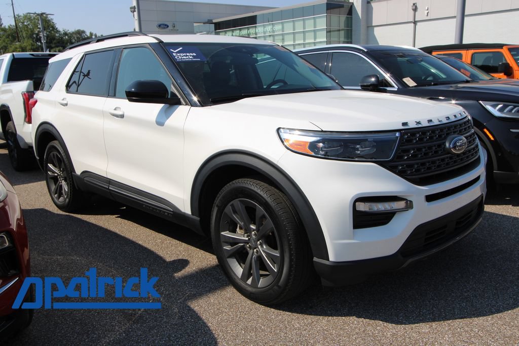 Used 2024 Ford Explorer XLT w/ Equipment Group 202A
