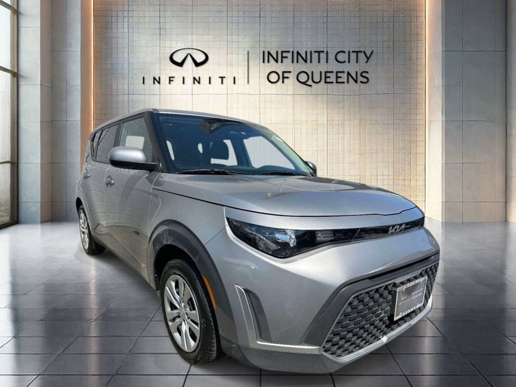 Used 2023 Kia Soul LX