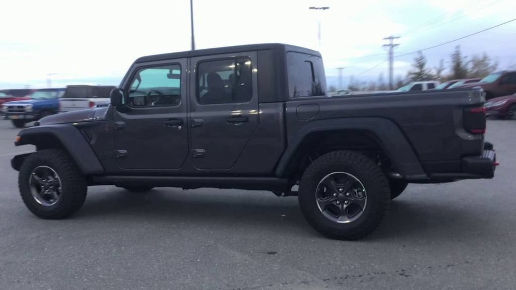 Used 2023 Jeep Gladiator Rubicon w/ LED Lighting Group AWD/4WD image 6