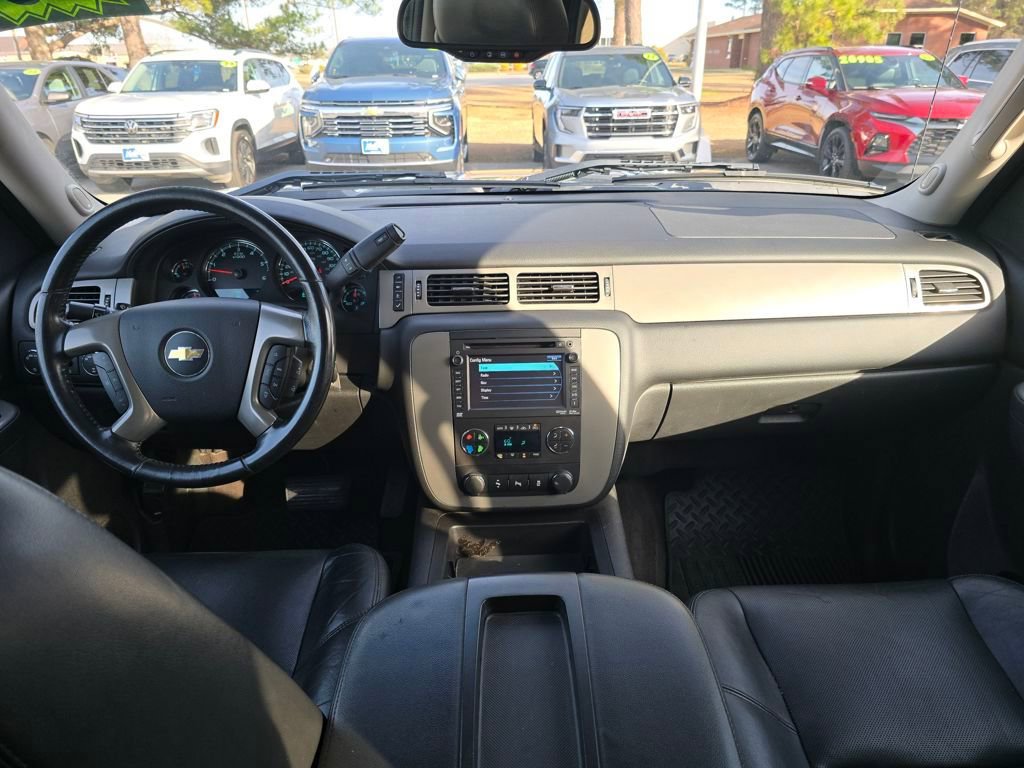 Used 2013 Chevrolet Silverado 1500 LTZ image 12