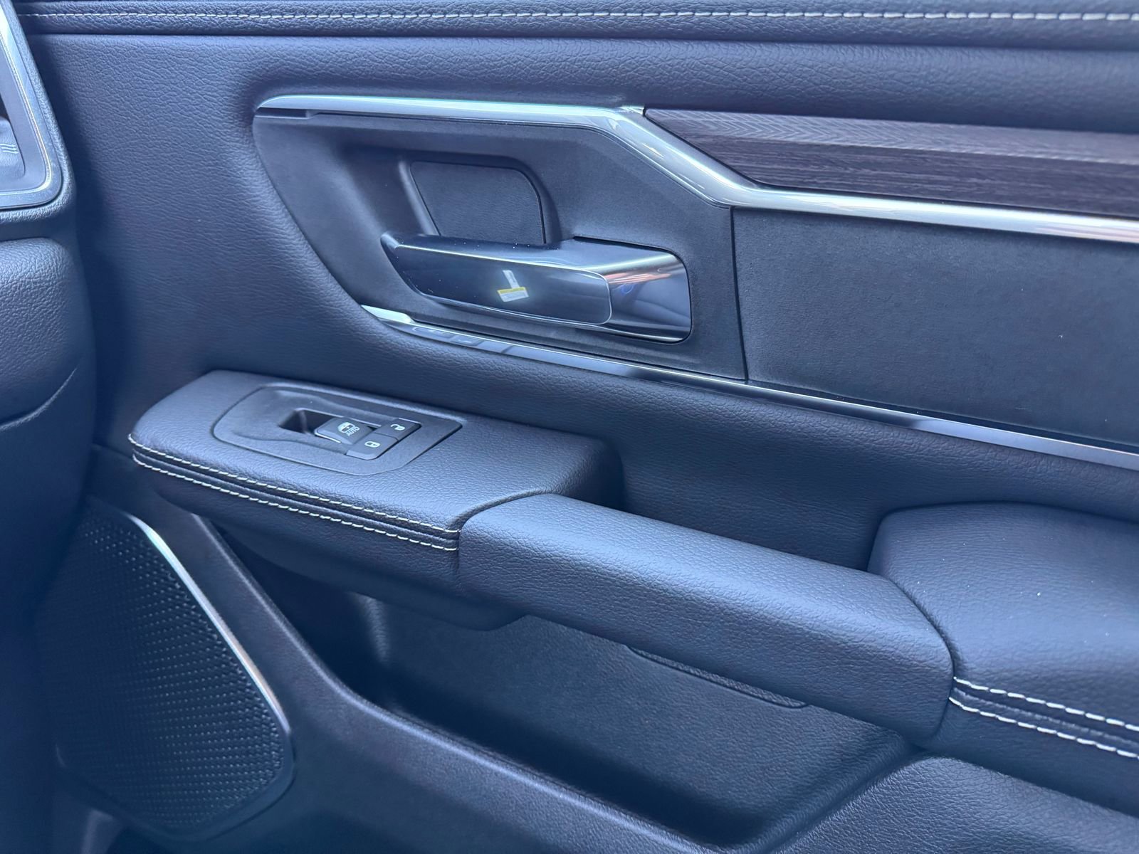 New 2026 RAM 1500 Laramie image 23