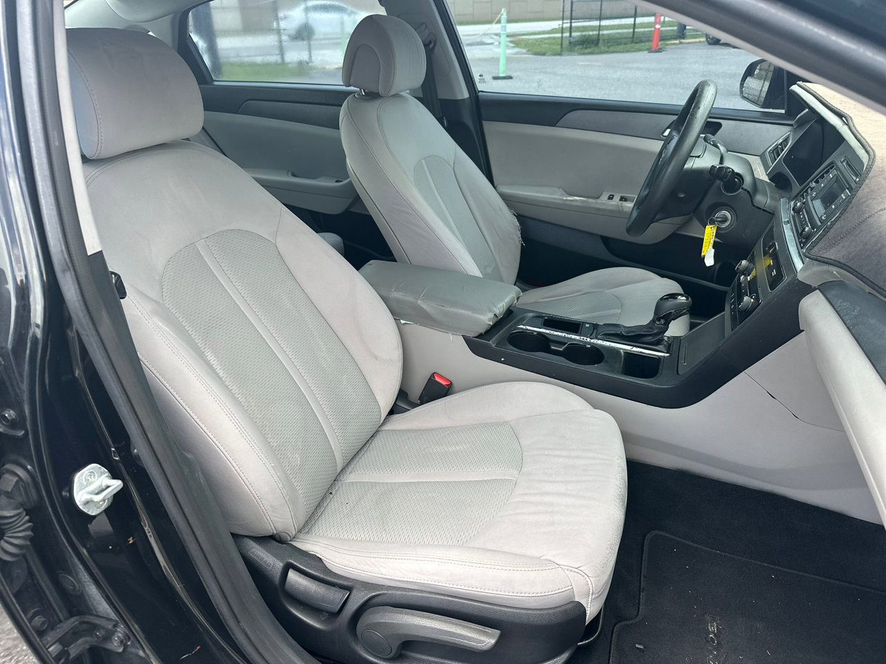 Used 2015 Hyundai Sonata SE image 19