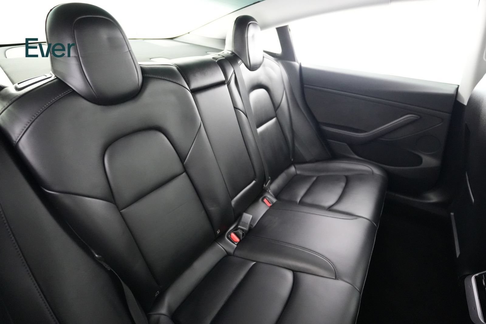 Used 2022 Tesla Model 3 RWD image 5