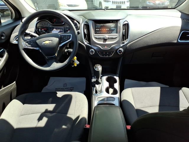 Used 2016 Chevrolet Cruze LT FWD image 14