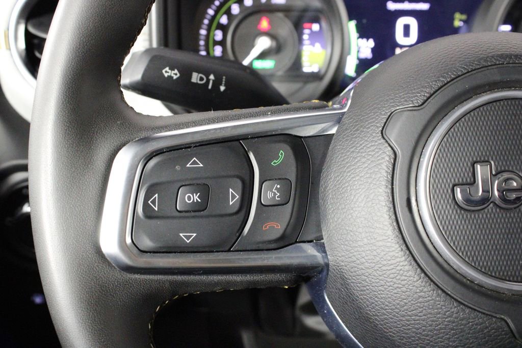 Used 2024 Jeep Wrangler Unlimited Sahara image 23