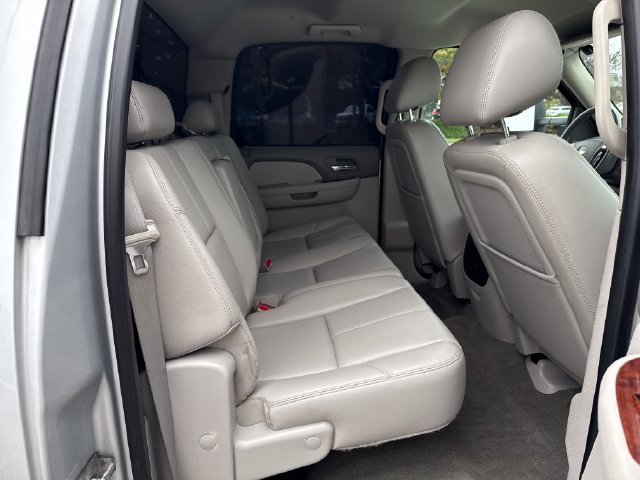 Used 2012 Chevrolet Silverado 3500 LTZ w/ LTZ Plus Package AWD/4WD image 10