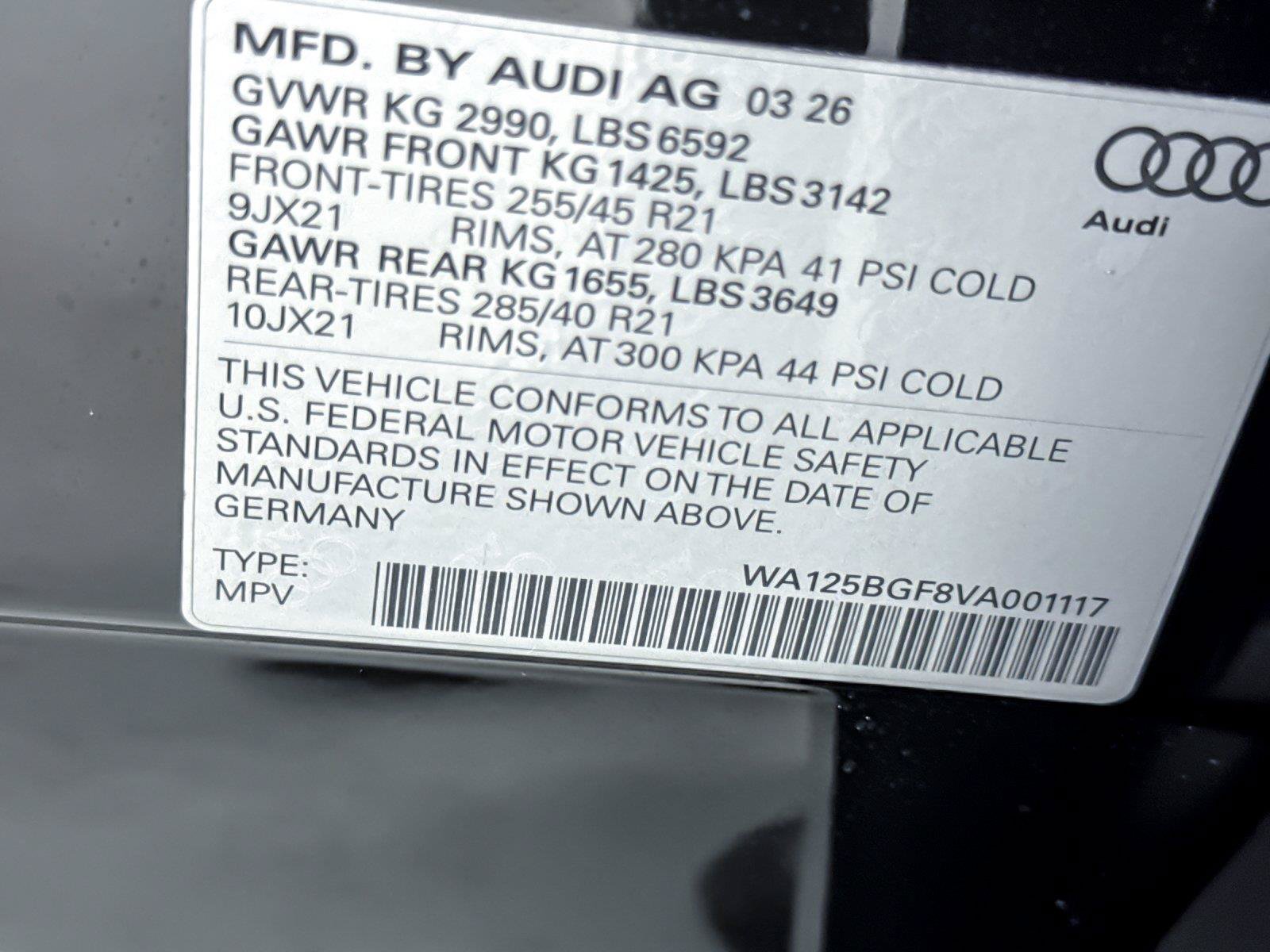New 2027 Audi SQ6 e-tron Premium Plus AWD/4WD image 28