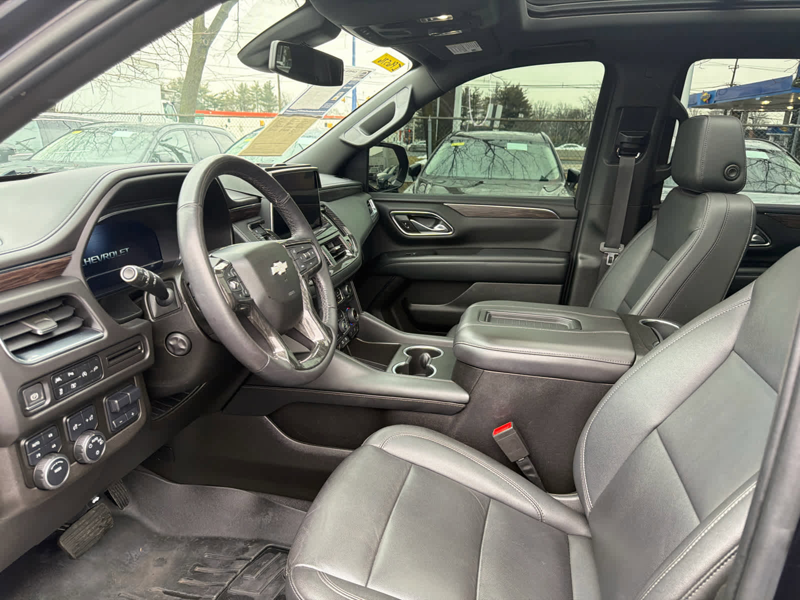 Used 2022 Chevrolet Tahoe LT w/ LT Signature Package image 34