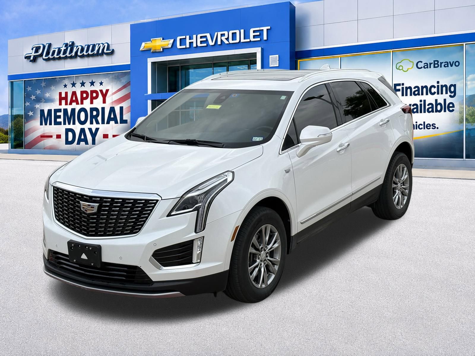Used 2021 Cadillac XT5 Premium Luxury w/ LPO, Floor Liner Package FWD image 13