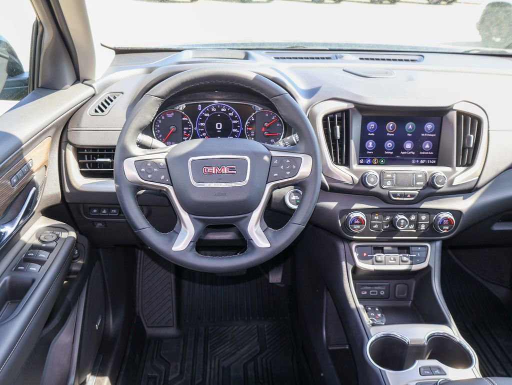 Used 2024 GMC Terrain Denali w/ Black Diamond Edition image 14