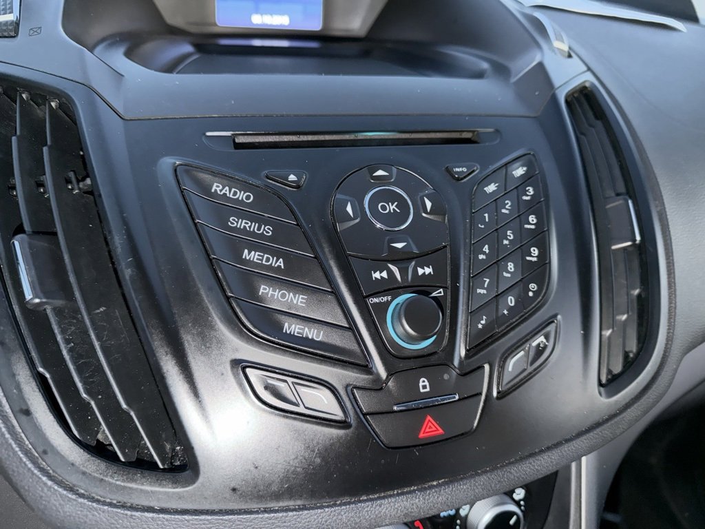 Used 2015 Ford Escape SE image 44