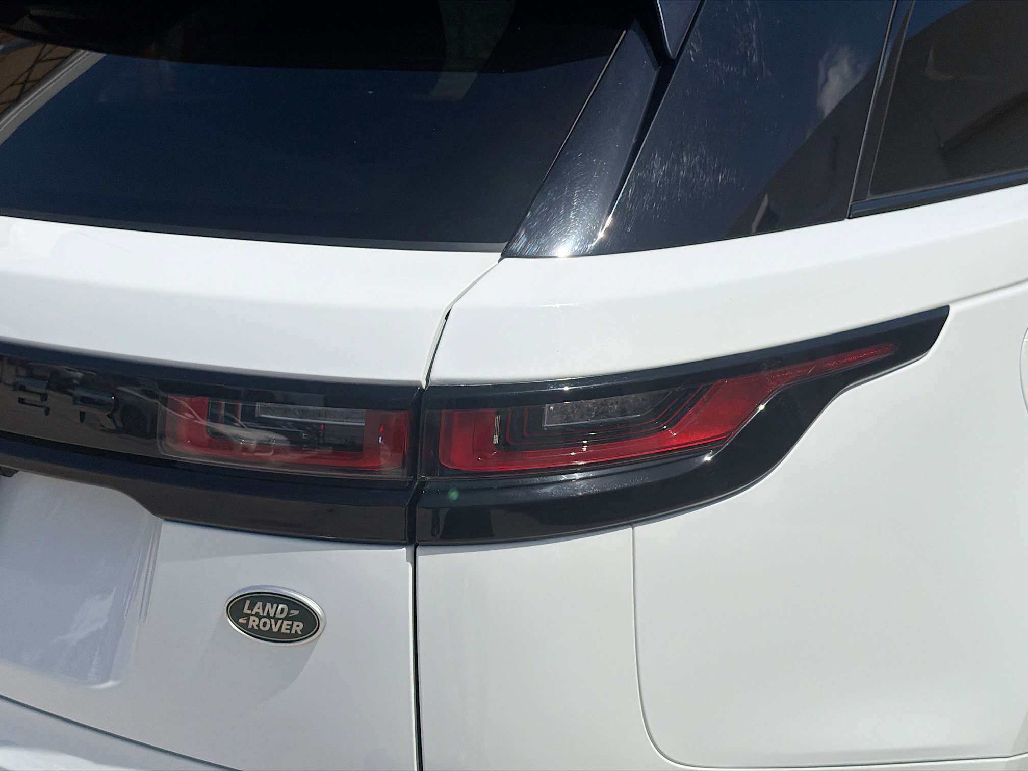 Used 2023 Land Rover Range Rover Velar R-Dynamic S AWD/4WD image 25