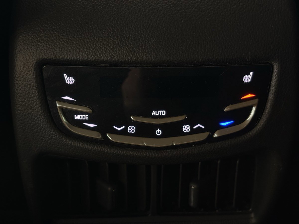 Used 2015 Cadillac SRX Premium w/ LPO, Protection Package FWD image 39