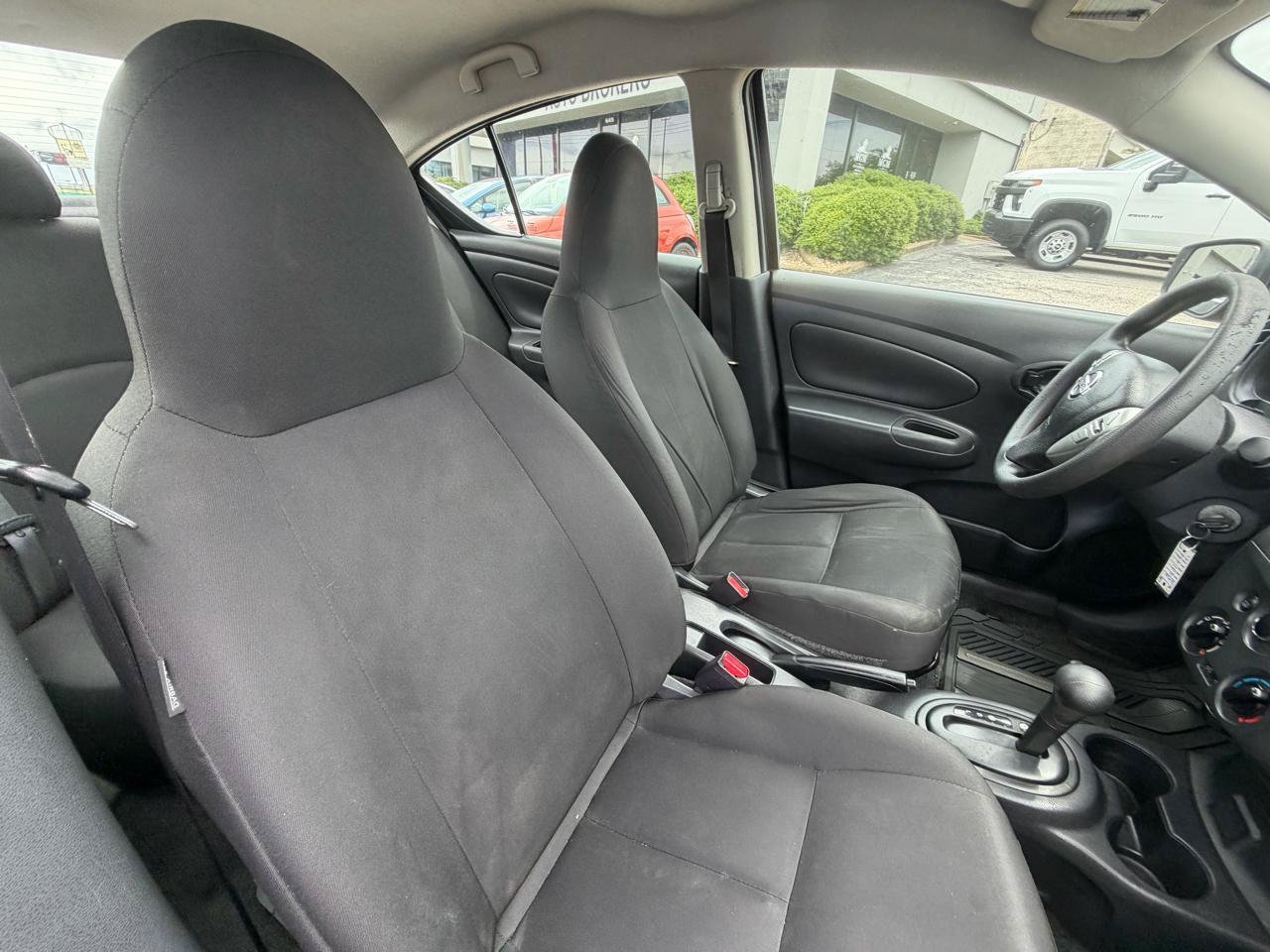 Used 2017 Nissan Versa S Plus FWD image 34