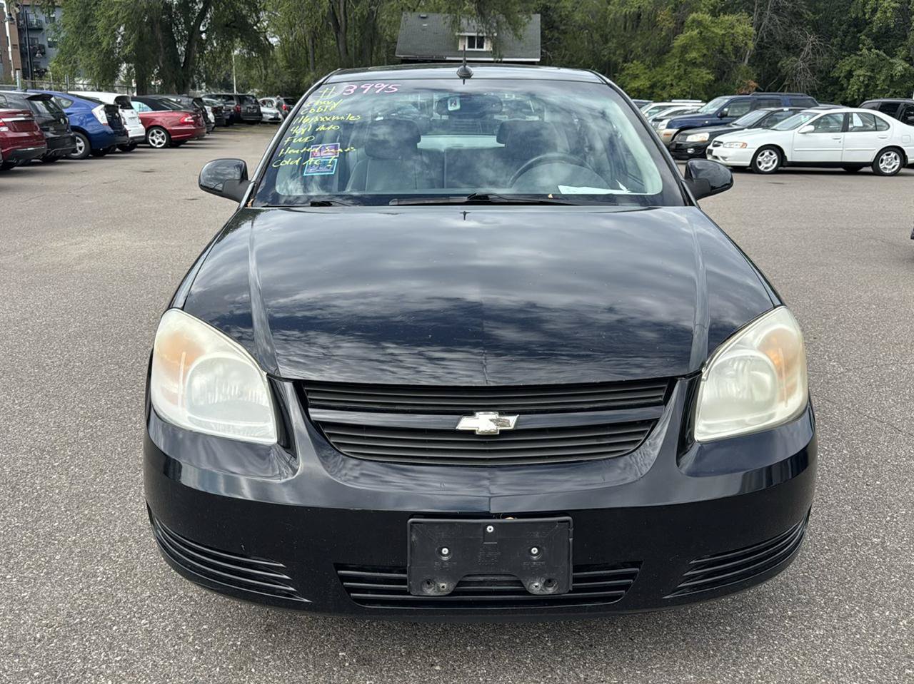 Used 2005 Chevrolet Cobalt LS FWD image 2