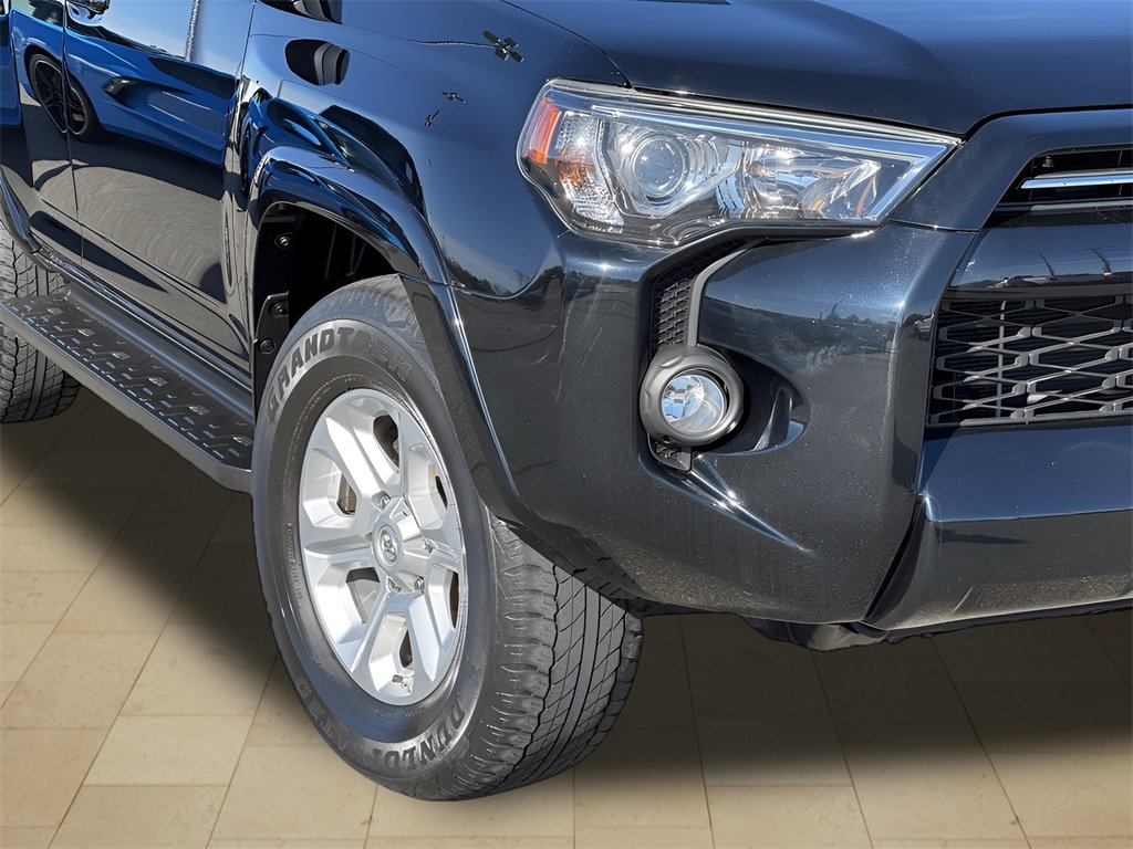 Used 2020 Toyota 4Runner SR5 image 42