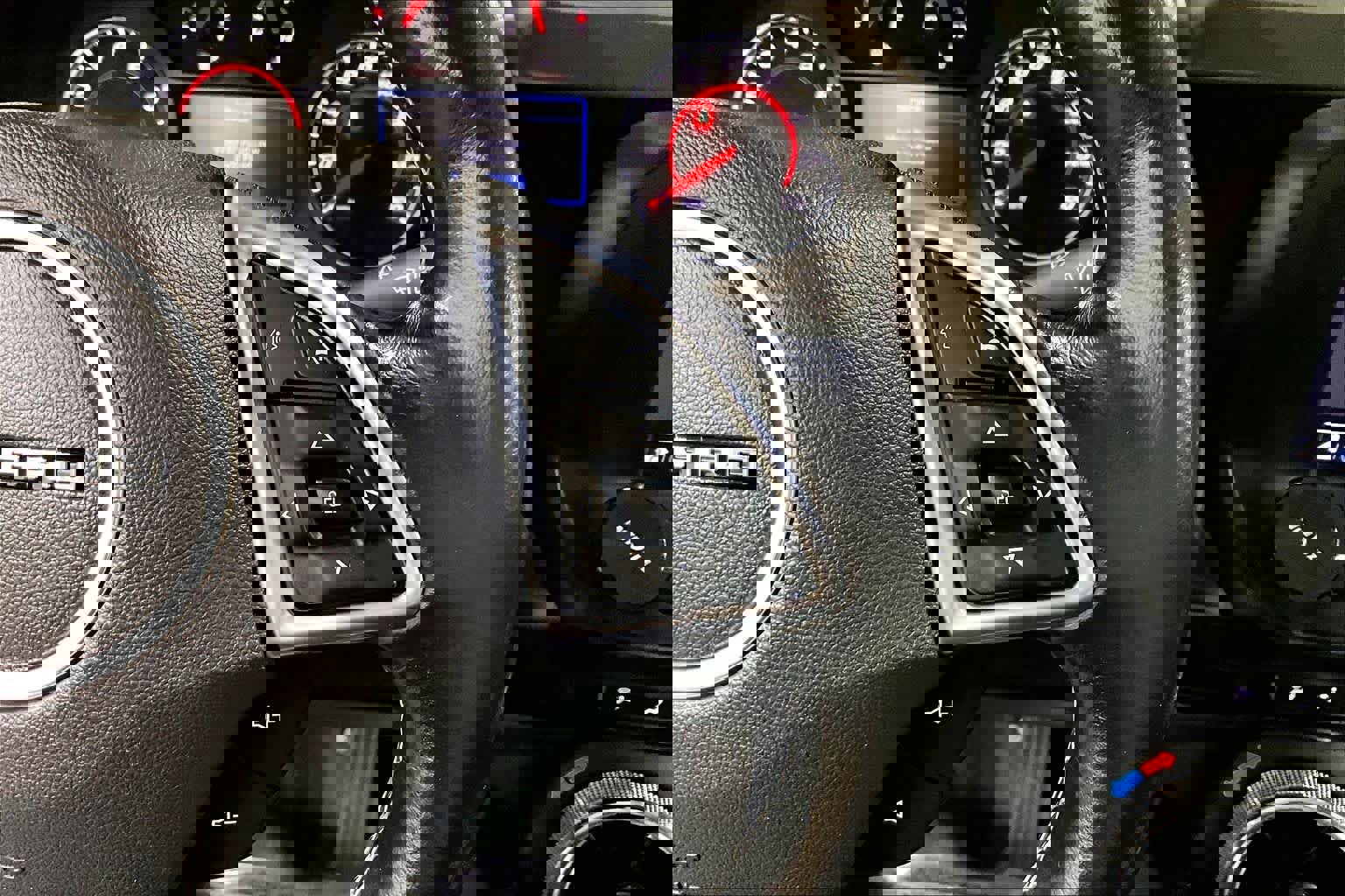 Used 2020 Chevrolet Camaro LT image 19