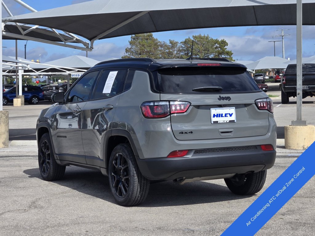 Used 2024 Jeep Compass Latitude w/ Altitude Special Edition AWD/4WD image 6
