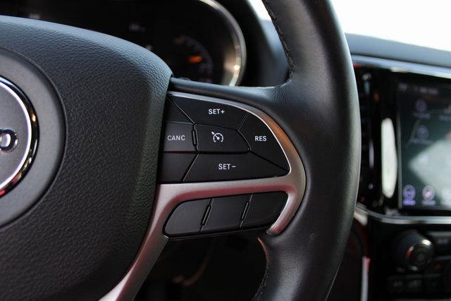 Used 2019 Jeep Grand Cherokee Altitude image 20