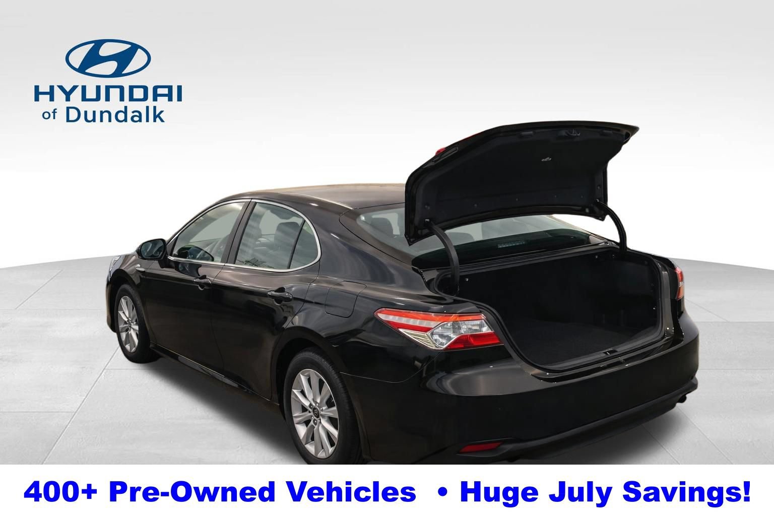 Used 2026 Toyota Camry LE w/ Convenience Package FWD image 5
