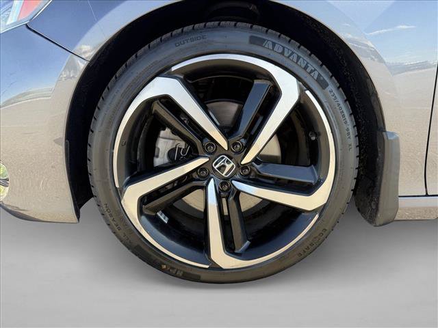 Used 2020 Honda Accord Sport image 25