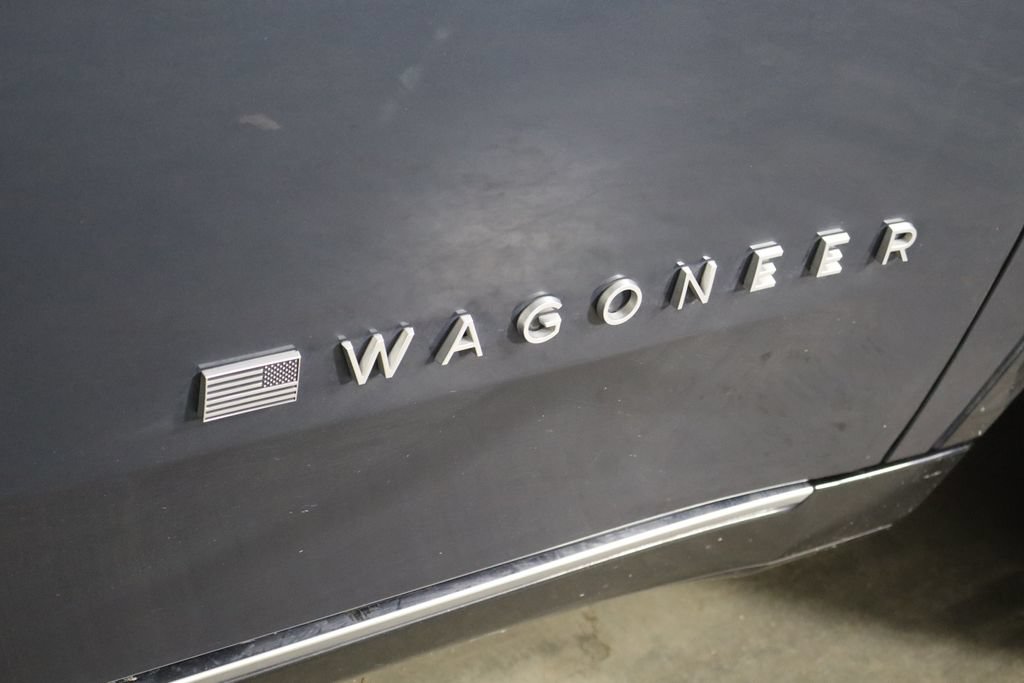 Used 2023 Jeep Wagoneer Series III w/ Premium Group I AWD/4WD image 41
