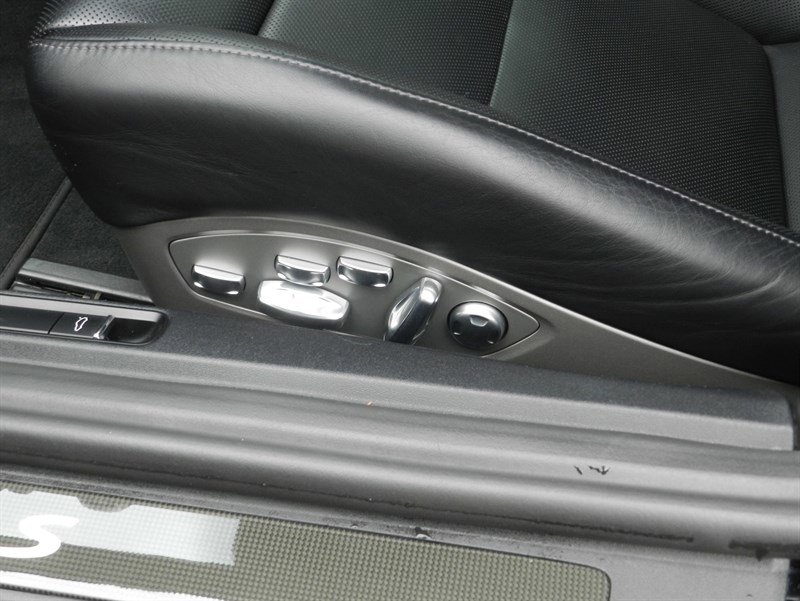 Used 2014 Porsche 911 Turbo S AWD/4WD image 48