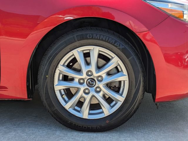 Used 2017 MAZDA MAZDA3 Sport w/ Preferred Equipment Package FWD image 12